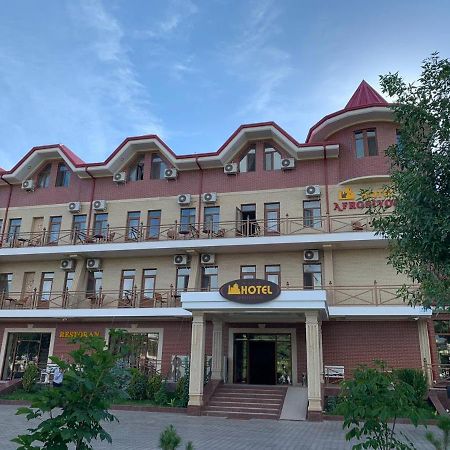 Hotel Afrosiyob 카르시 외부 사진