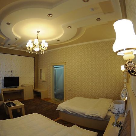 Hotel Afrosiyob 카르시 외부 사진