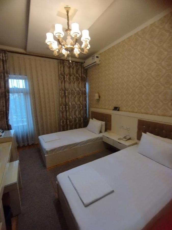 Hotel Afrosiyob 카르시 외부 사진
