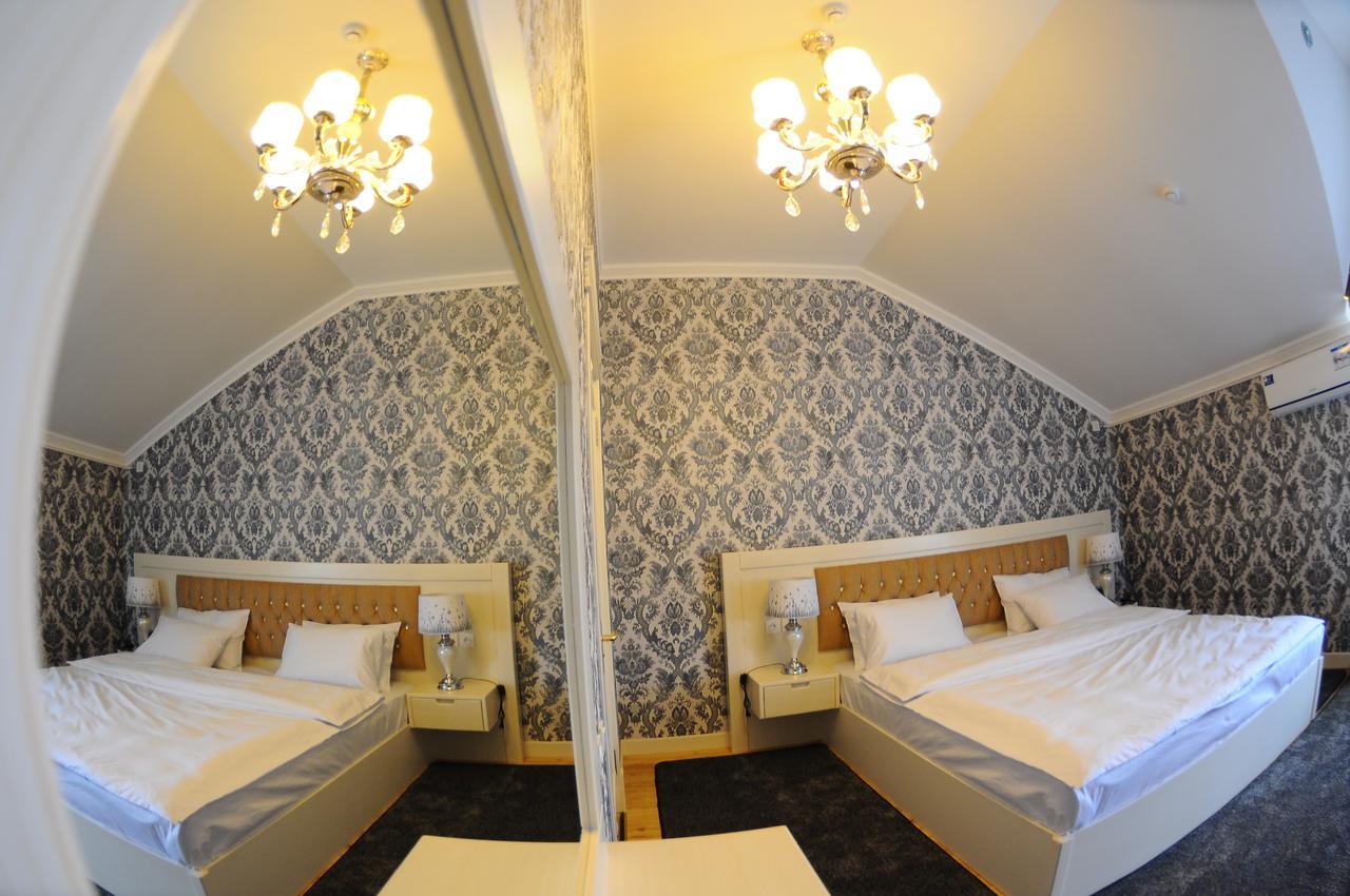 Hotel Afrosiyob 카르시 외부 사진