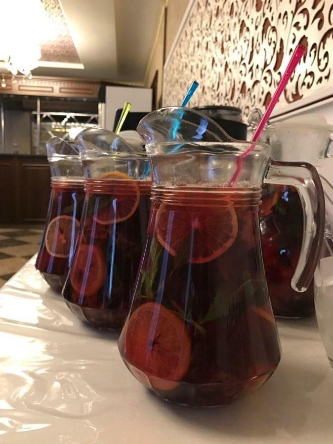 Hotel Afrosiyob 카르시 외부 사진